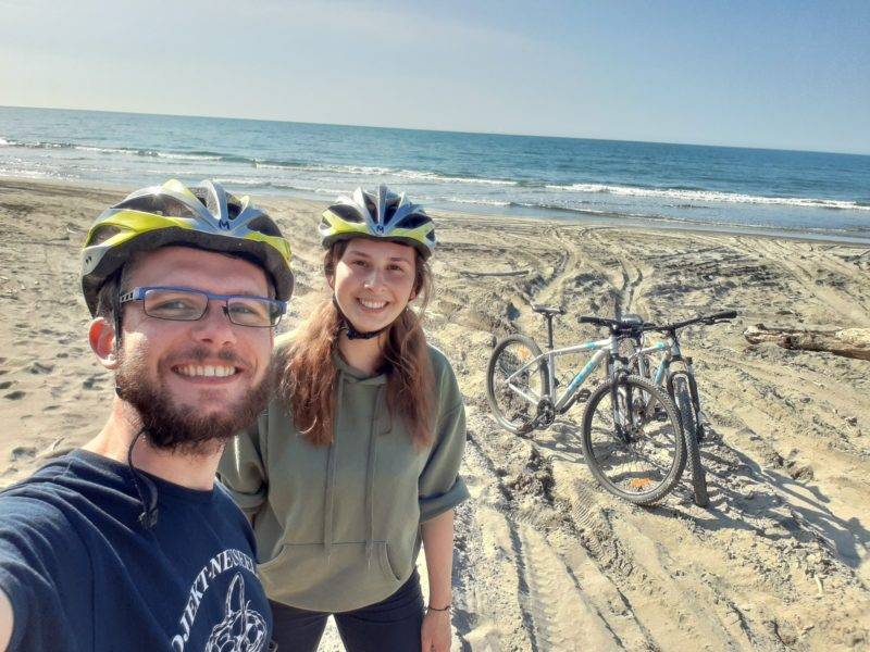 Melina & I make a bicycle tour